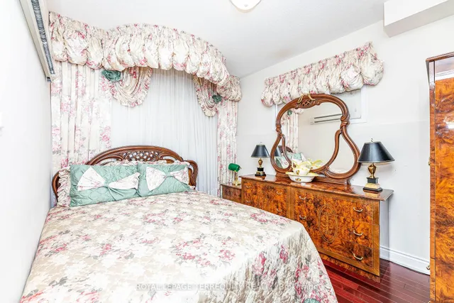 Additional image 40 of 21 Collingwood Ave