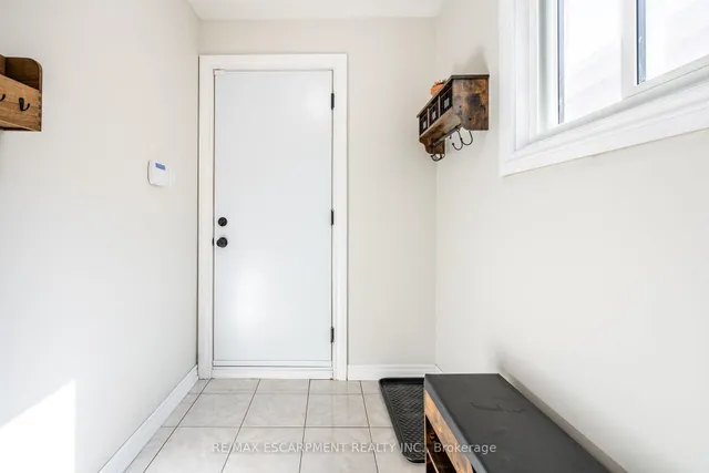 Additional image 21 of 35 Republic Ave