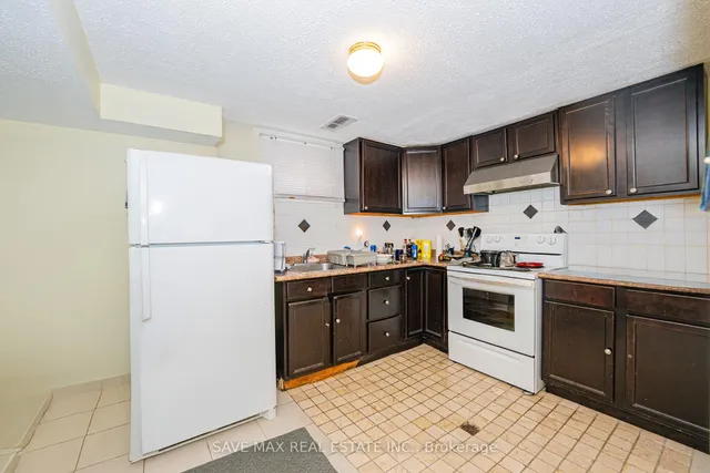 Additional image 31 of 12 Histon Cres