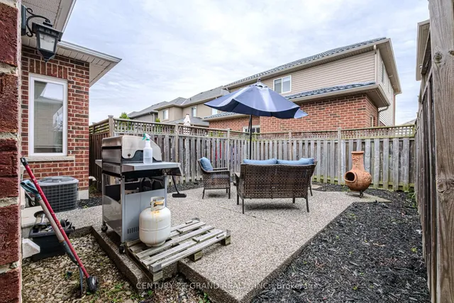 Additional image 40 of 229 Springvalley Cres