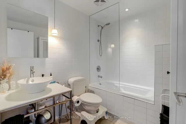 Additional image 17 of 75 Portland St Unit 312