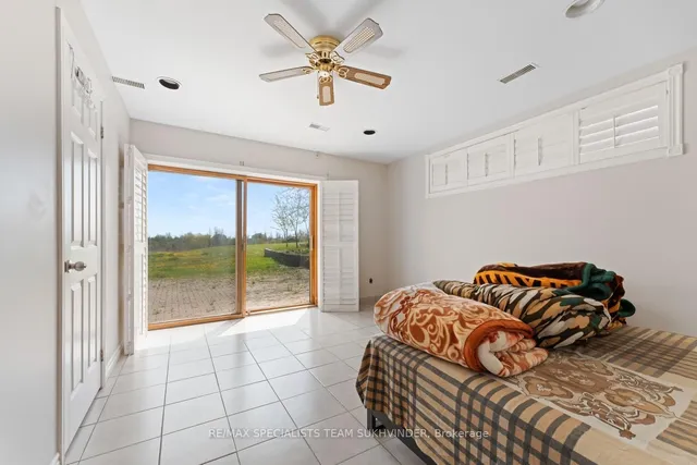 Additional image 39 of 22 Bowman Ave