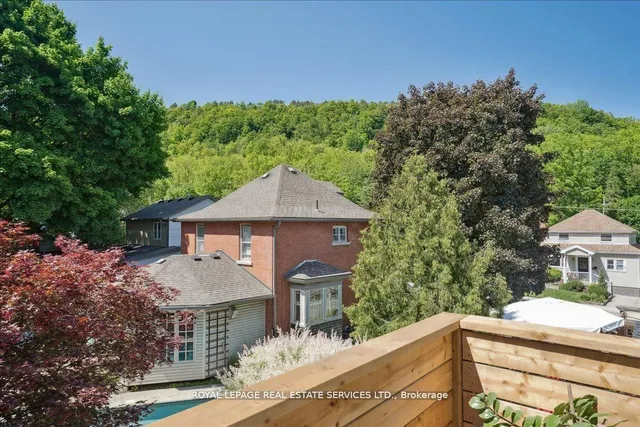 Additional image 34 of 24 Peel St