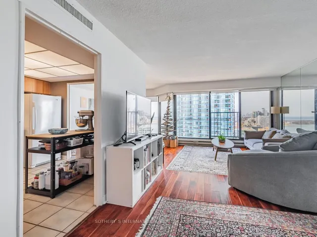 Additional image 5 of 65 Harbour Sq Unit 2204