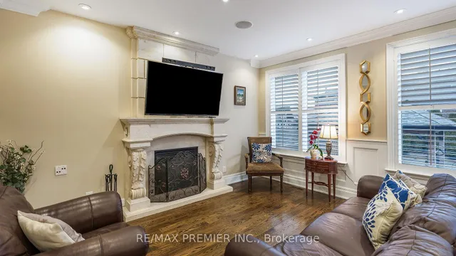 Additional image 11 of 1166 Glengrove Ave