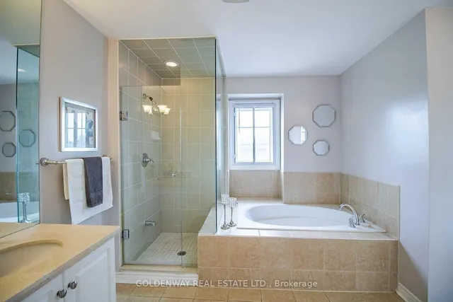 Additional image 14 of 132A Finch Ave