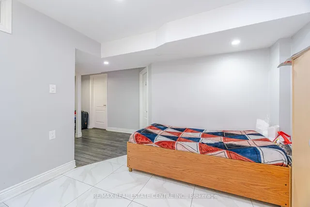 Additional image 38 of 112 Connolly Cres