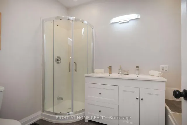 Additional image 10 of 2 Astoria Ave