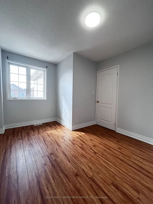 Additional image 25 of 2395 Curtis Rd