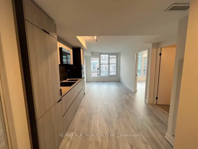 Additional image 4 of 2 Augusta Ave Unit 604