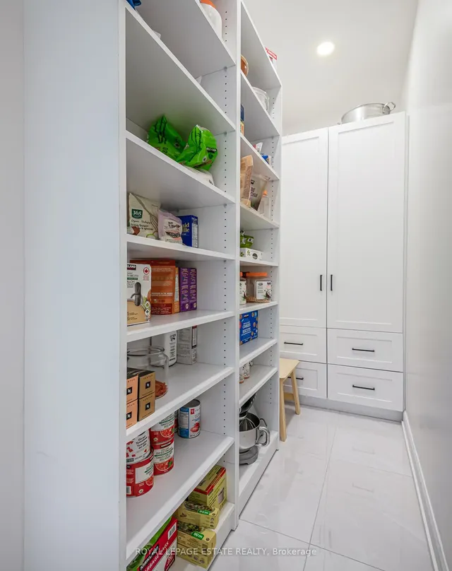 Additional image 21 of 50 Elysian Fields Circ