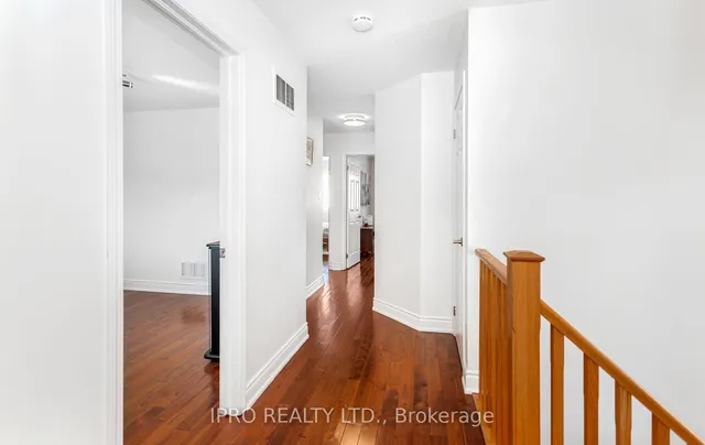 Additional image 26 of 795 Howden Cres