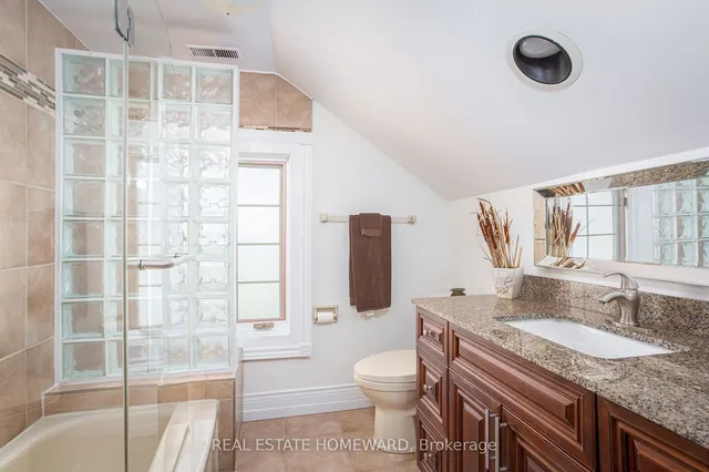 Additional image 36 of 64 Academy St