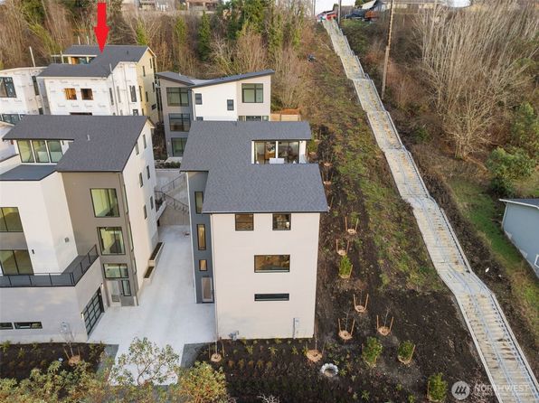 5252 23rd Avenue SW, Seattle, WA 98106