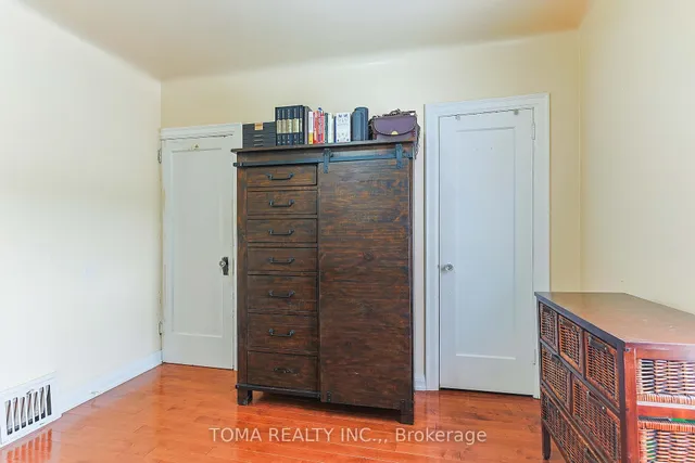 Additional image 20 of 2278 King St