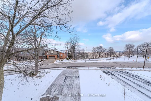 Additional image 30 of 166 Concession St