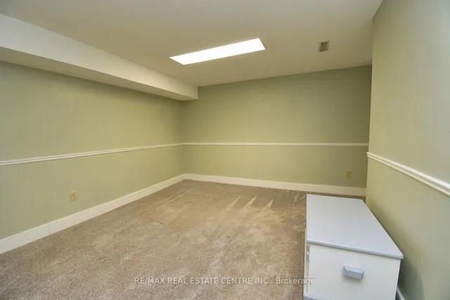 Additional image 26 of 56 Muscot Dr