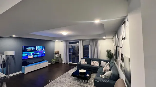 Additional image 21 of 51 Fairgrounds Dr