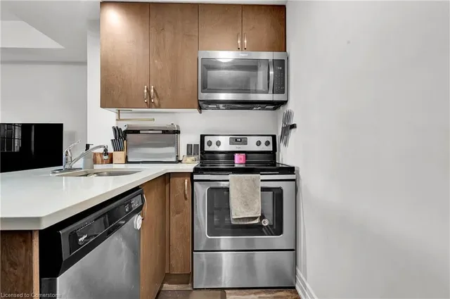 Additional image 11 of 275 Max Becker Dr Unit 4