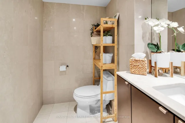 Additional image 26 of 1430 Yonge St Unit 207