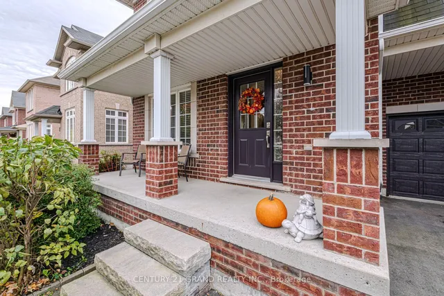 Additional image 5 of 229 Springvalley Cres