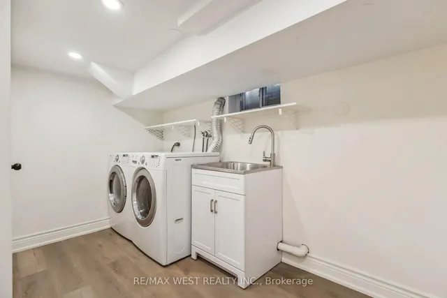 Additional image 42 of 4 Harding Blvd