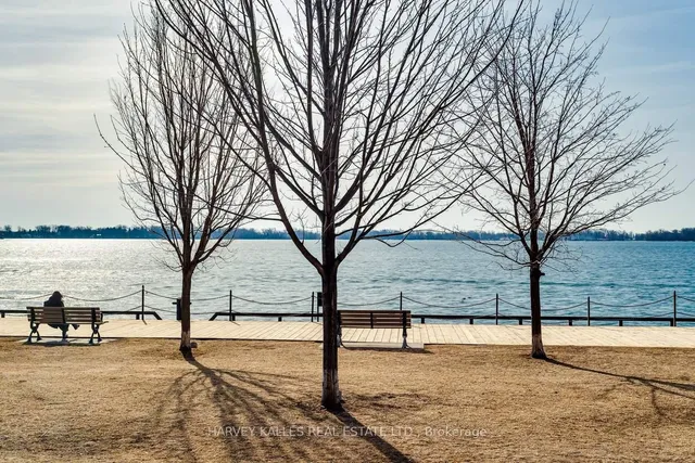 Additional image 41 of 33 Harbour Sq Unit 2440