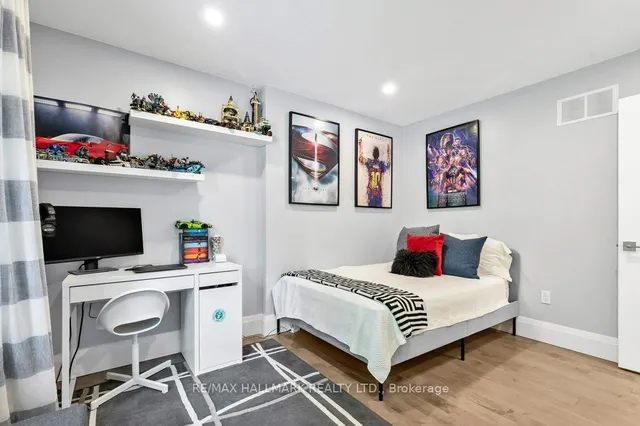 Additional image 33 of 3 Averdon Cres