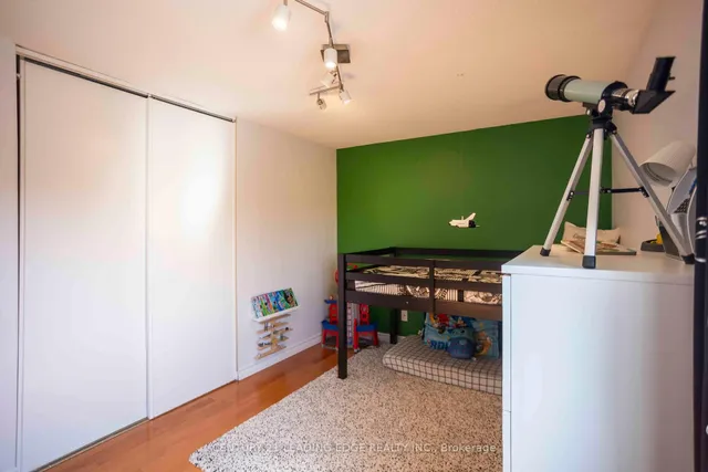 Additional image 18 of 2 Dailing Gate Unit 12