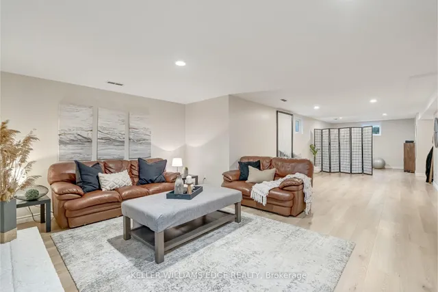 Additional image 34 of 1351 Bryanston Crt