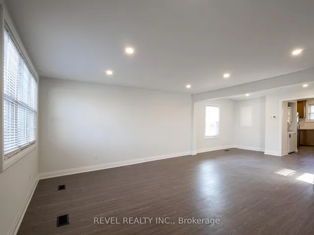 Additional image 3 of 283 Parkdale Ave