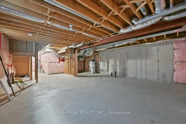 Additional image 35 of 103 Springvalley Cres