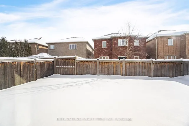 Additional image 40 of 1272 Sim Pl