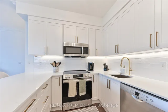 Additional image 10 of 25 Broadway Ave Unit 1002