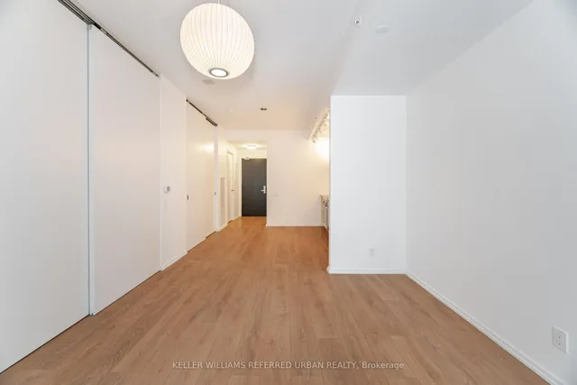 Additional image 14 of 125 Peter St Unit 1811