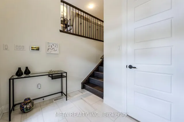 Additional image 5 of 23 Hollyhock Crt