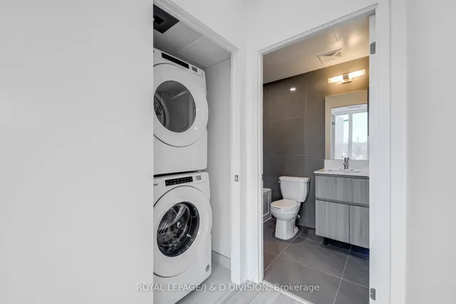 Additional image 22 of 665 Queen St Unit 517