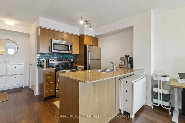 Additional image 15 of 2191 Yonge St Unit 2807