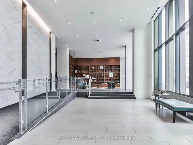 Additional image 5 of 170 Fort York Blvd Unit 1208