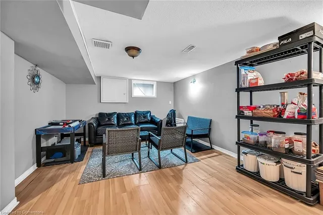 Additional image 30 of 940 Mohawk Rd