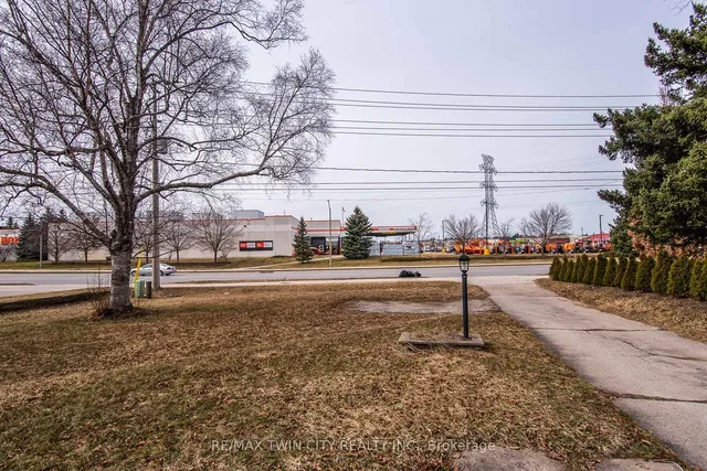 Additional image 14 of 1471 Ottawa St