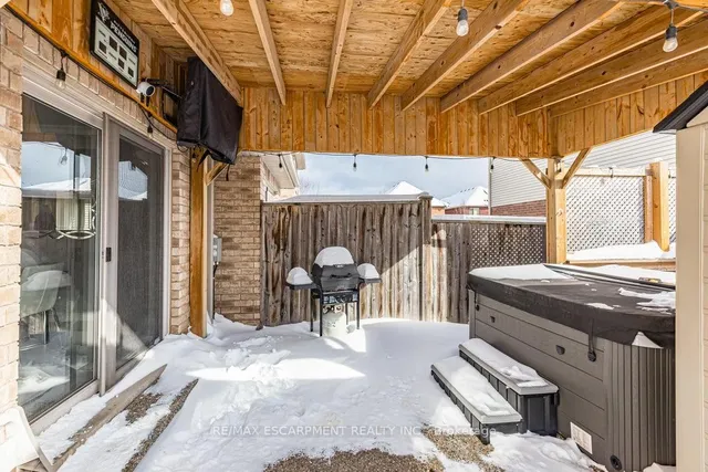 Additional image 32 of 74 Edenrock Dr