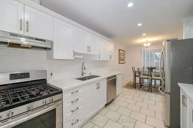 Additional image 8 of 11 Vennio Lane