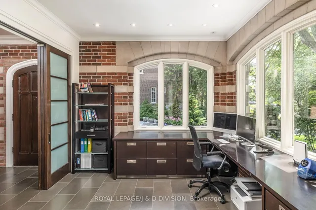 Additional image 5 of 188 Glencairn Ave