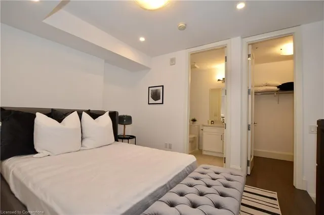 Additional image 18 of 112 King St Unit PH6