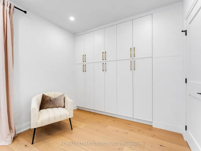 Additional image 31 of 857 Pape Ave