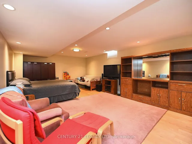 Additional image 39 of 32 Bluewater Cres