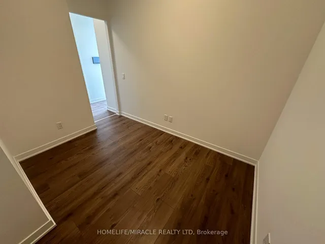 Additional image 24 of 405 Dundas St Unit PH07