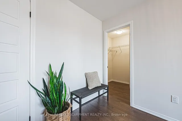 Additional image 33 of 249 Kinsman Dr