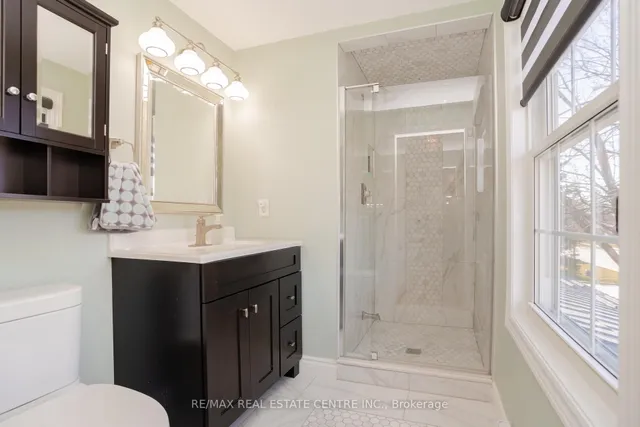 Additional image 24 of 24 Crawley Dr